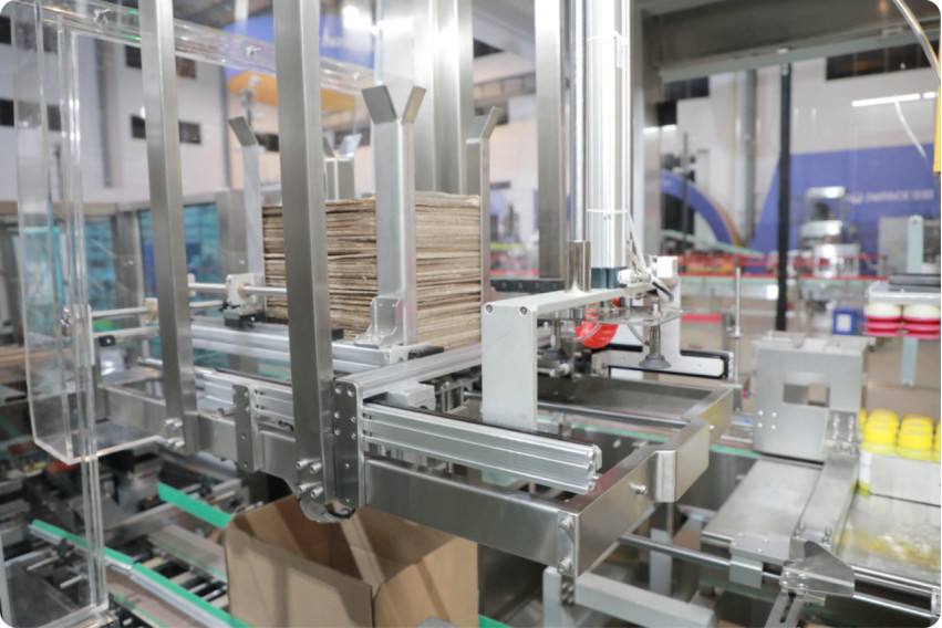 6-12 cartons/min KZJ-2AH machine d'emballage de carton à manipulateur automatique complet 380V 5,5KW
